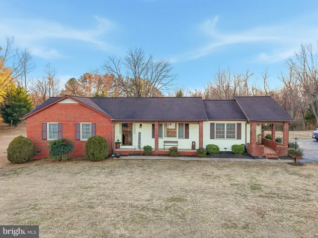 $555,000 | 7452 Sperryville Pike, Boston, VA 22713