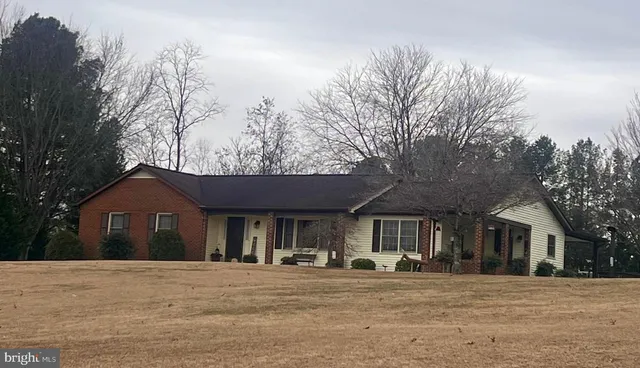 $555,000 | 7452 Sperryville Pike, Boston, VA 22713