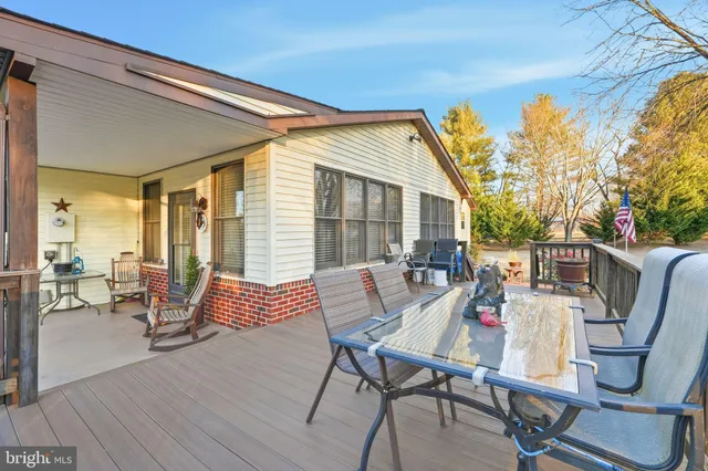 $555,000 | 7452 Sperryville Pike, Boston, VA 22713