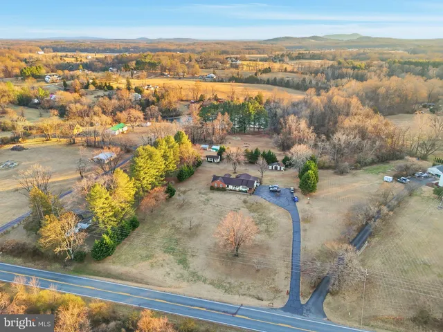 $555,000 | 7452 Sperryville Pike, Boston, VA 22713