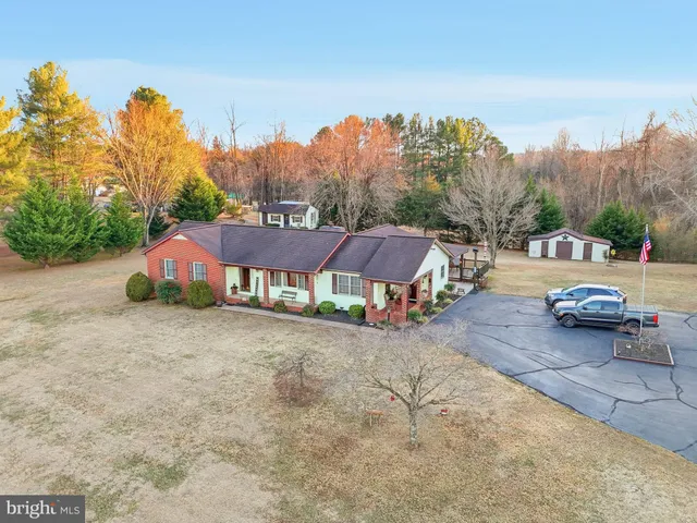 $555,000 | 7452 Sperryville Pike, Boston, VA 22713
