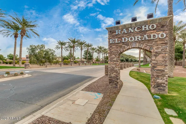 a view of a lake with houses