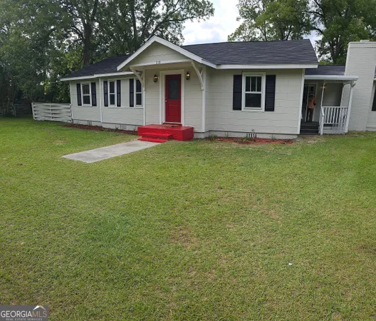 $2,200 | 119 East Wacona Drive, Waycross, GA 31501