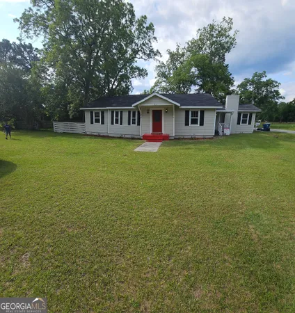 $2,200 | 119 East Wacona Drive, Waycross, GA 31501