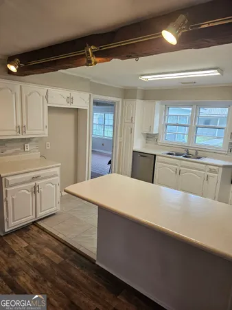 $2,200 | 119 East Wacona Drive, Waycross, GA 31501