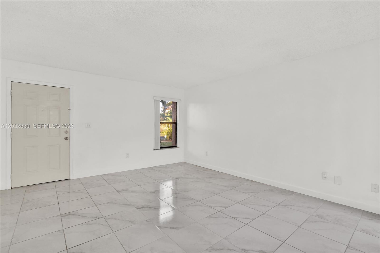 12704 Southwest 71st Terrace Miami, FL 33183 - Photo 12 of 24