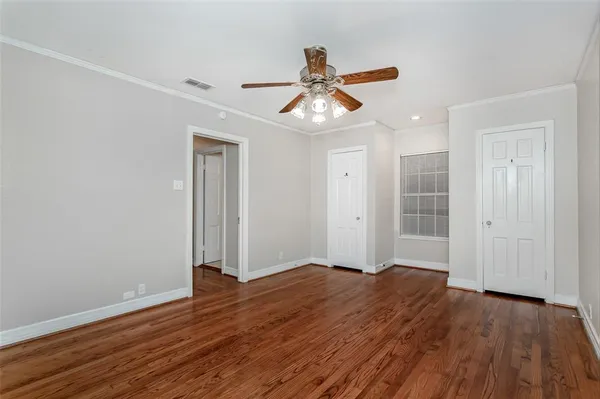 $3,350 | 6219 Penrose Avenue, Dallas, TX 75214