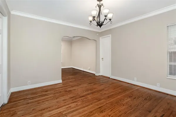 $3,350 | 6219 Penrose Avenue, Dallas, TX 75214