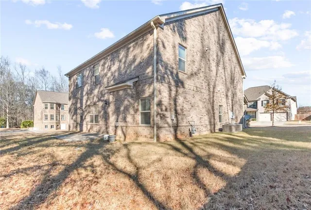 $415,000 | 424 Live Oak Pass, Loganville, GA 30052