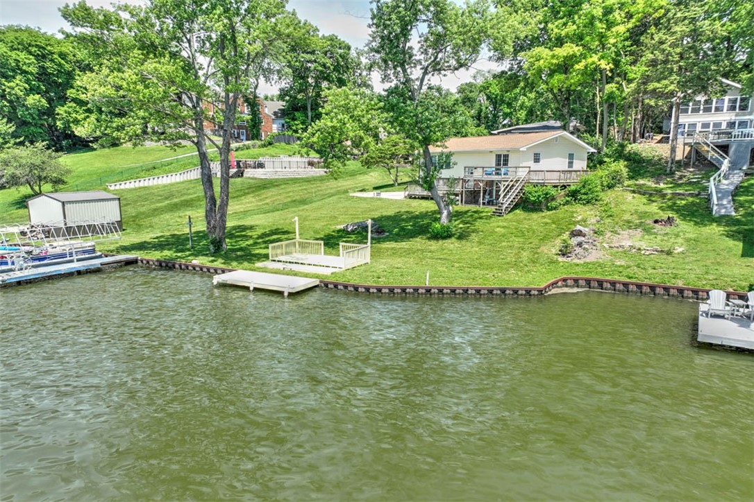 410 Lakeview Avenue Decatur, IL 62521 - Photo 5 of 37