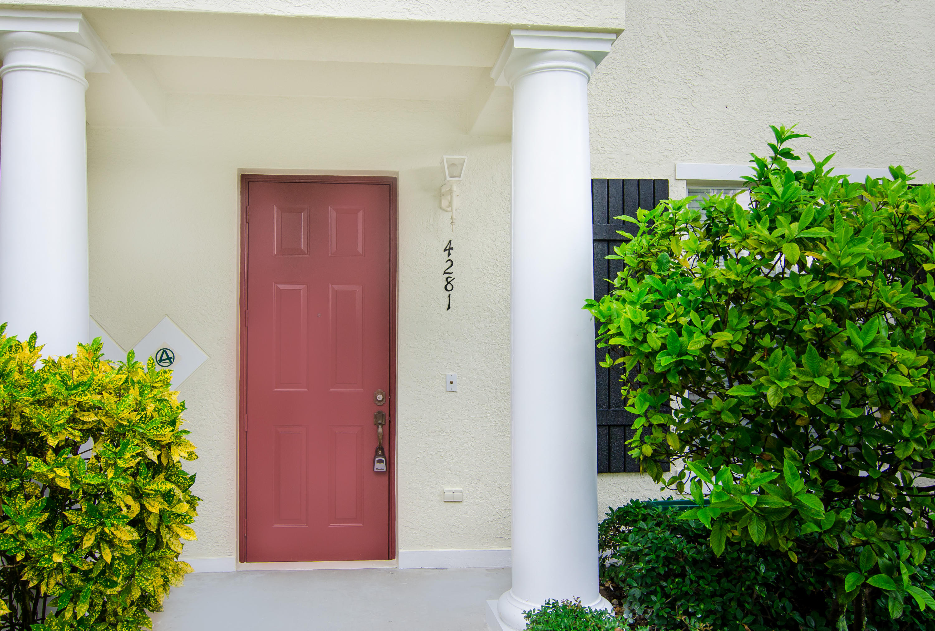 4281 East Main Street Jupiter, FL 33458 - Photo 2 of 37 view of front door