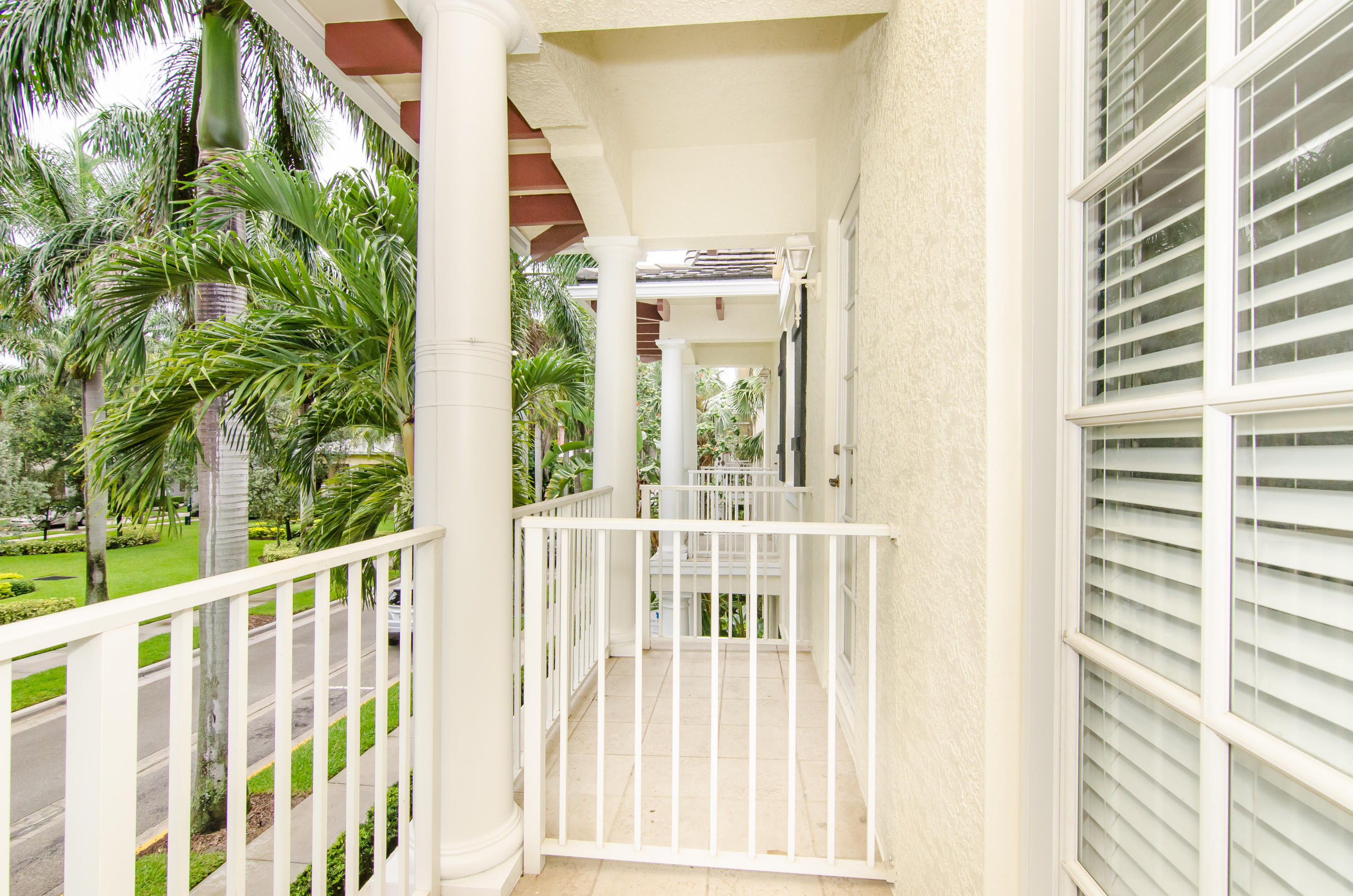 4281 East Main Street Jupiter, FL 33458 - Photo 8 of 37 a view of a balcony