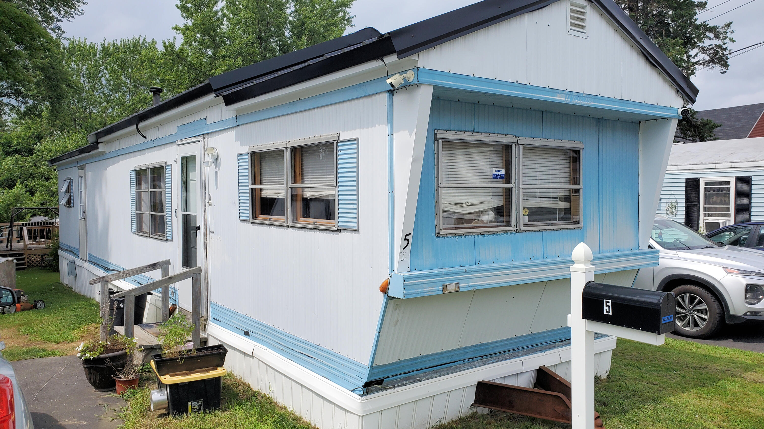 5 Ellen Drive Holden, ME 04429 - Photo 2 of 32 20240731_133732