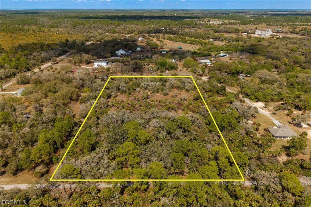3751 Bateman Road Alva, FL 33920 - Photo 13 of 26 a view of sky from balcony