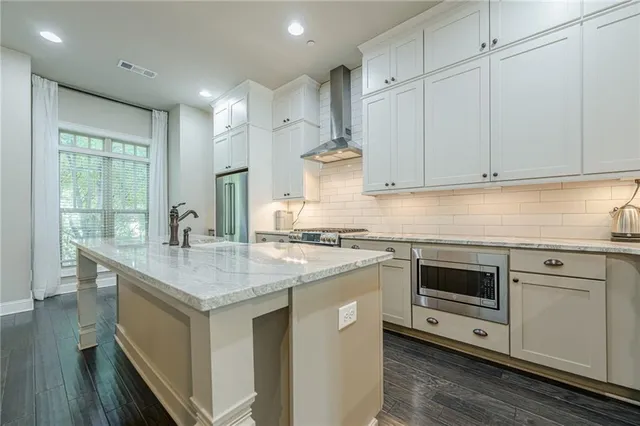 $739,900 | 243 Franklin Road, Atlanta, GA 30342