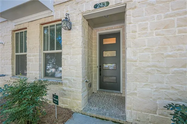 $739,900 | 243 Franklin Road, Atlanta, GA 30342
