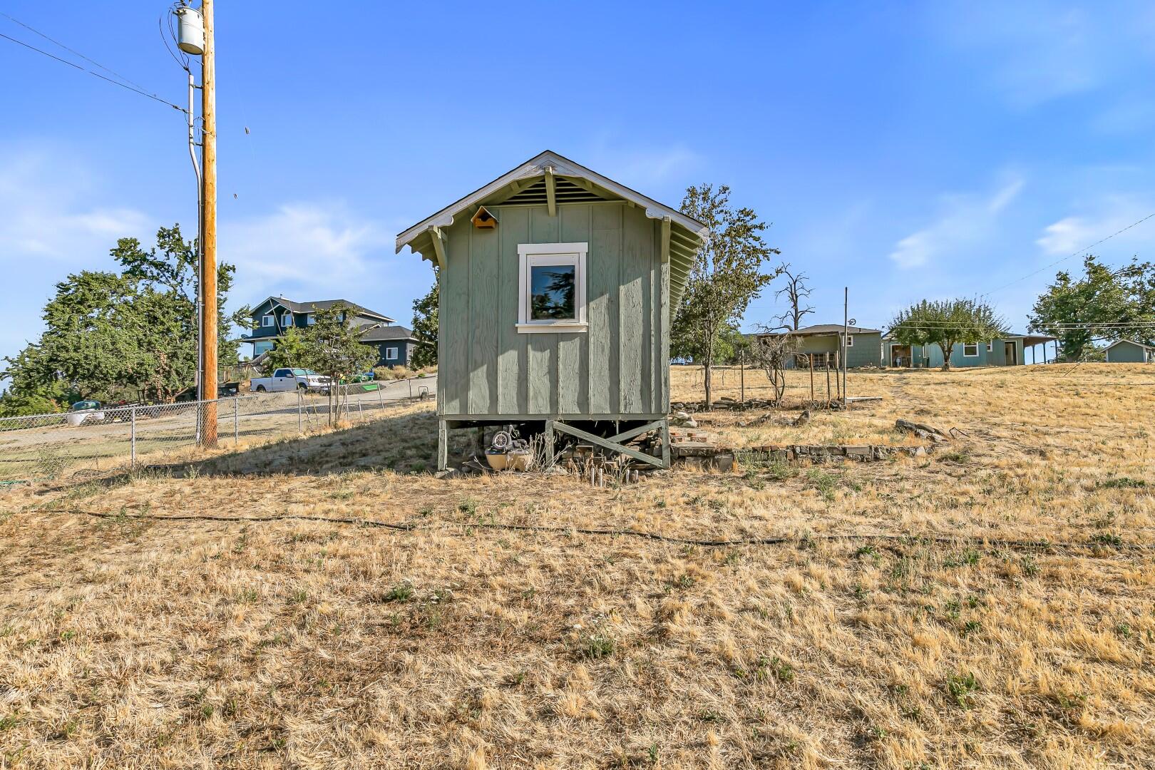 1324 Vawter Road Medford, OR 97501 - Photo 48 of 59 9R9A0066