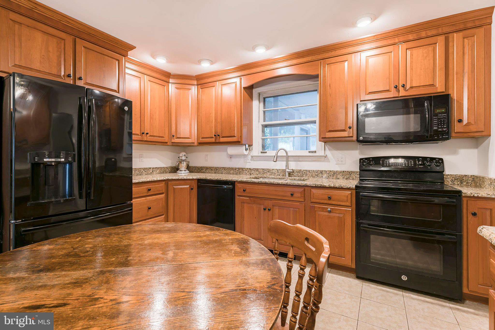 431 Revere Road Lancaster, PA 17601 - Photo 8 of 39 Gallery Image 8