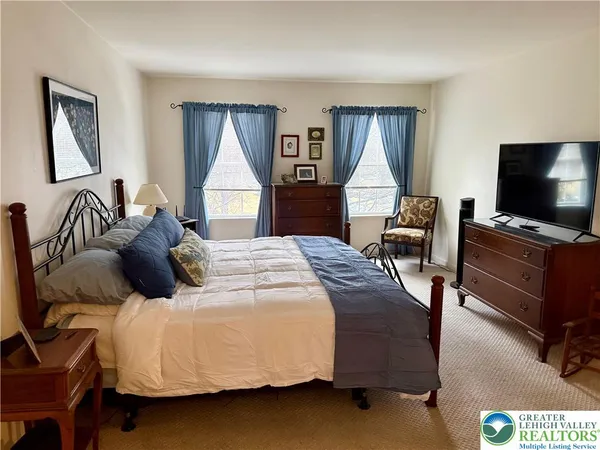$629,900 | 1022 Covered Bridge Crossing, Allentown, PA 18104