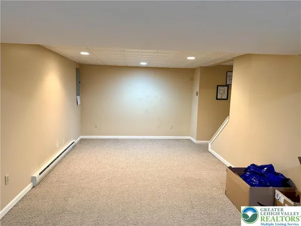 $629,900 | 1022 Covered Bridge Crossing, Allentown, PA 18104