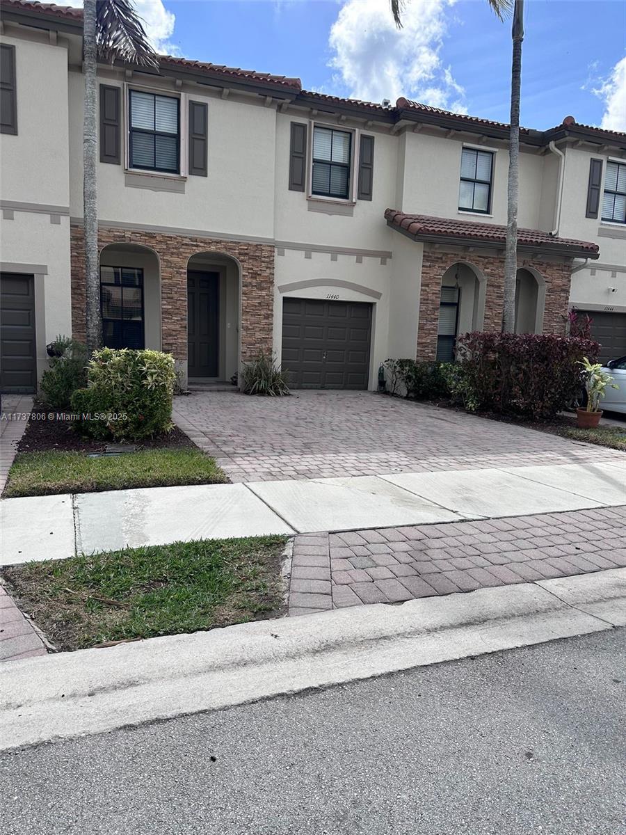 11440 Southwest 239th Ln Unit 11440  