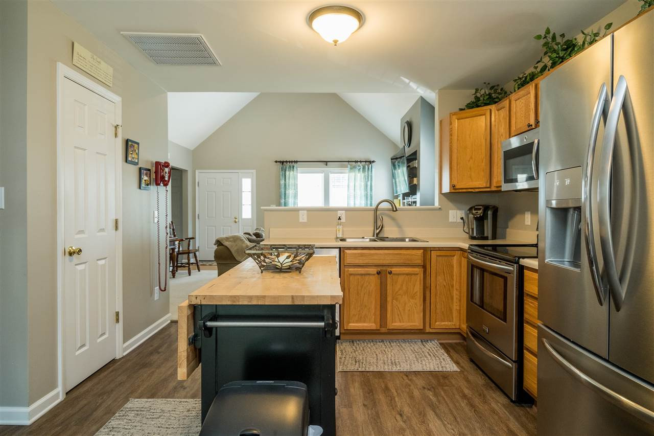 3829 Chokecherry Lane Raleigh, NC 27616 - Photo 13 of 25 Photo 13