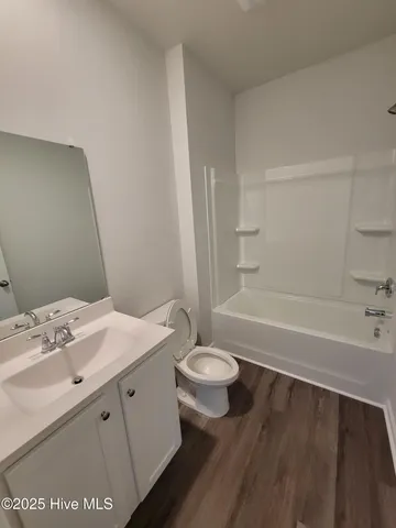 $2,400 | 302 Red Cedar Drive, Sneads Ferry, NC 28460