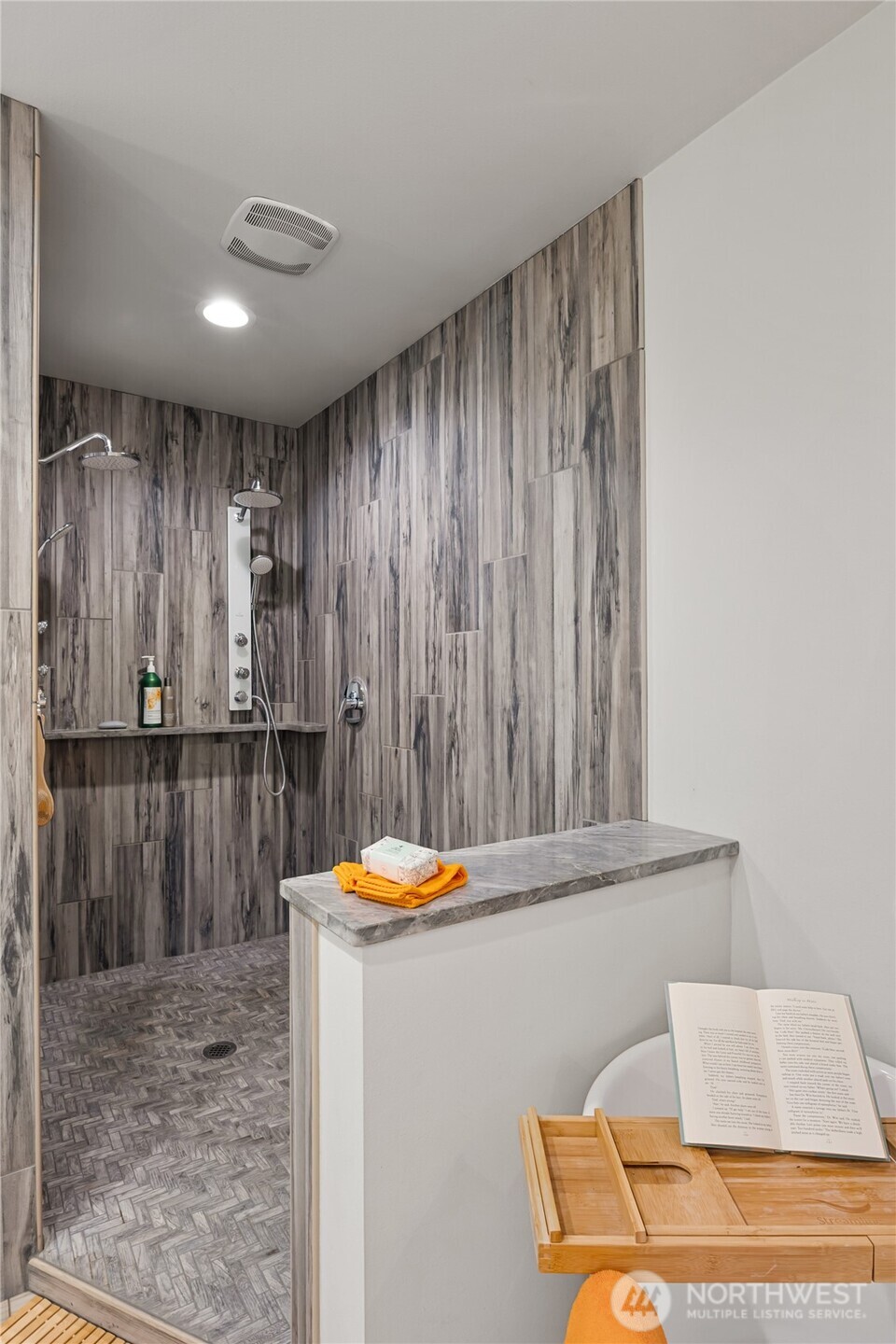 2776 Elgin Road Northeast Moses Lake, WA 98837 - Photo 16 of 40 Gallery Image 16