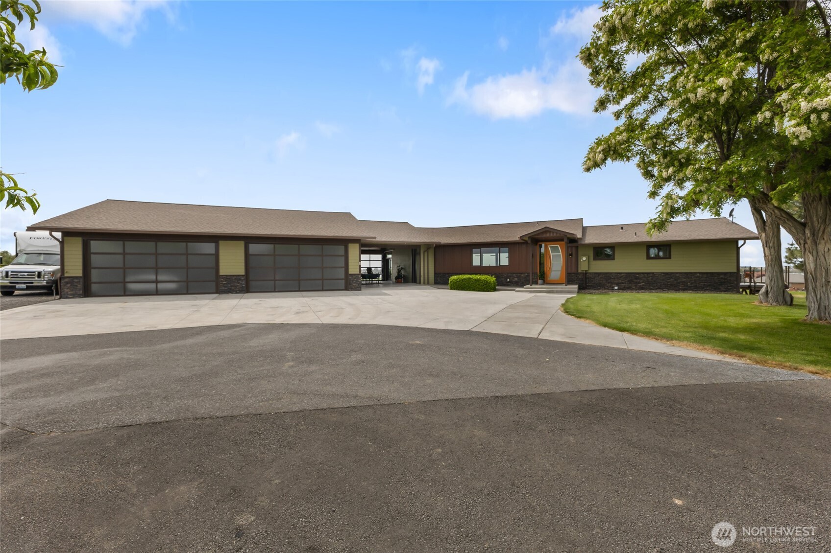 2776 Elgin Road Northeast Moses Lake, WA 98837 - Photo 32 of 40 Gallery Image 32