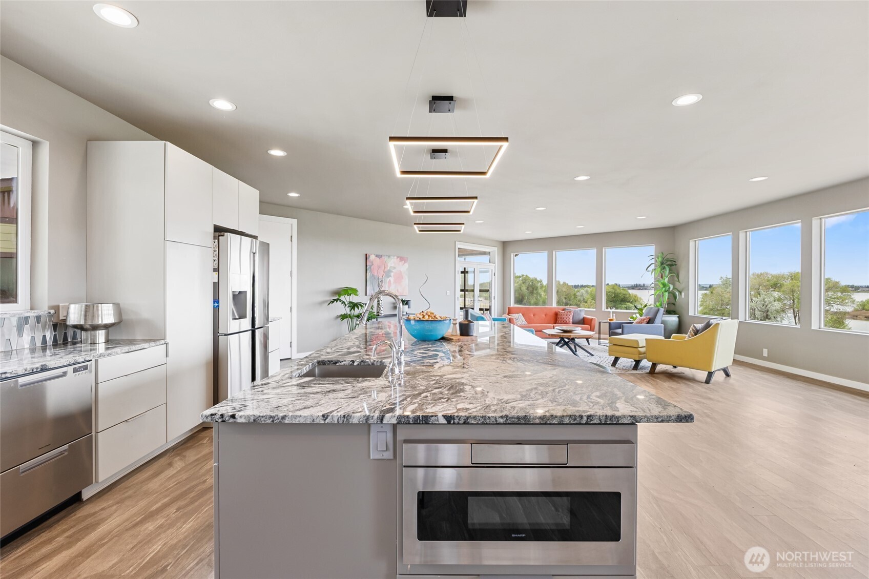 2776 Elgin Road Northeast Moses Lake, WA 98837 - Photo 9 of 40 Gallery Image 9
