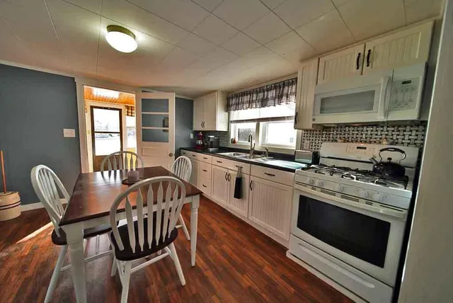 $159,900 | 392 U.S. Rte 1, Monticello, ME 04760