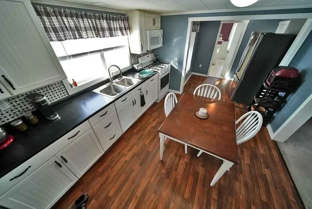 $159,900 | 392 U.S. Rte 1, Monticello, ME 04760