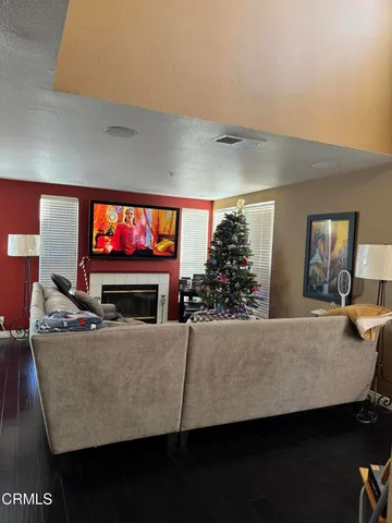 $690,000 | 1174 Oyster Place, Unit 15, Oxnard, CA 93030