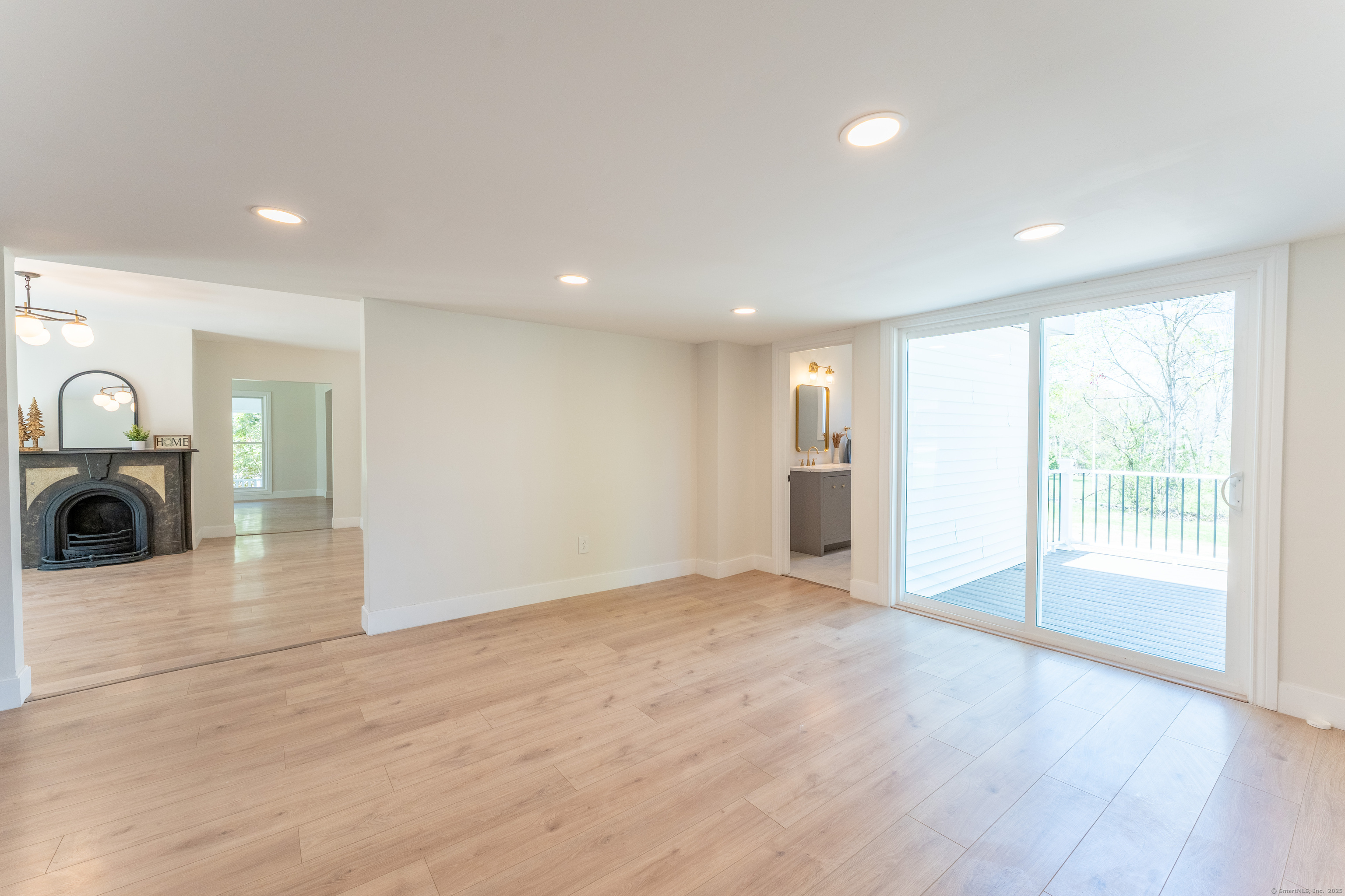 369 Thompson Road Thompson, CT 06277 - Photo 13 of 40