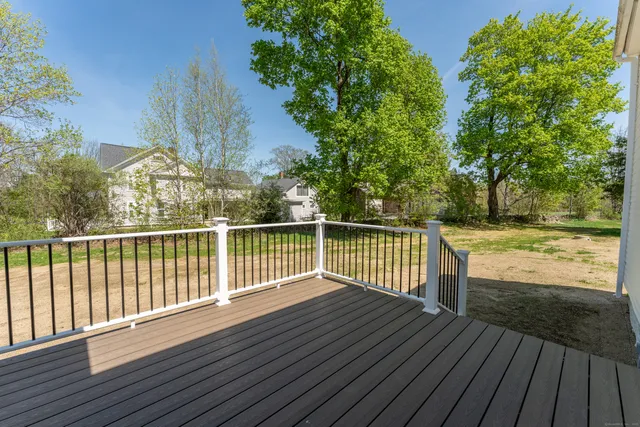 $599,900 | 369 Thompson Road, Thompson, CT 06277