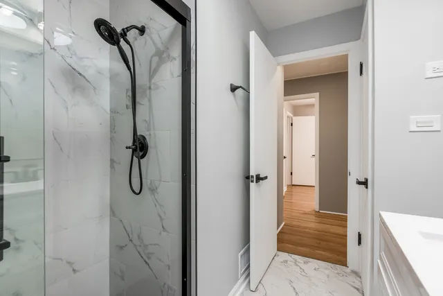 $649,900 | 9539 Lorel Avenue, Skokie, IL 60077