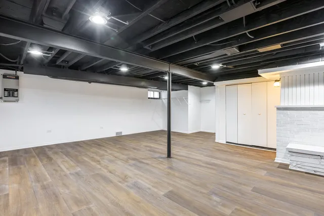 $649,900 | 9539 Lorel Avenue, Skokie, IL 60077