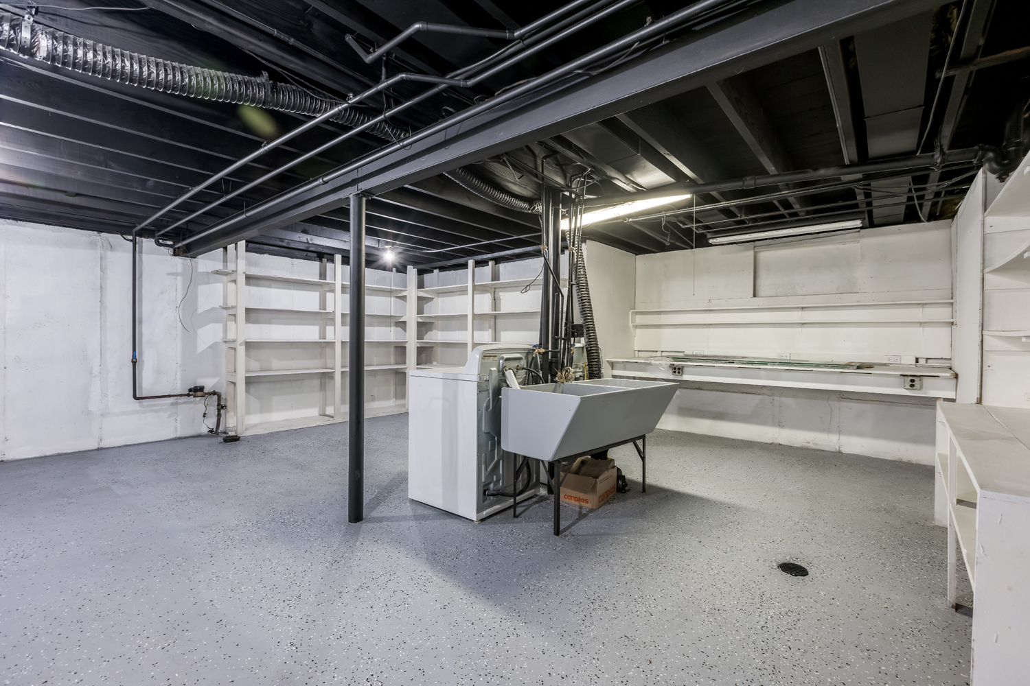 9539 Lorel Avenue Skokie, IL 60077 - Photo 31 of 38 a view of an empty room with wooden roof