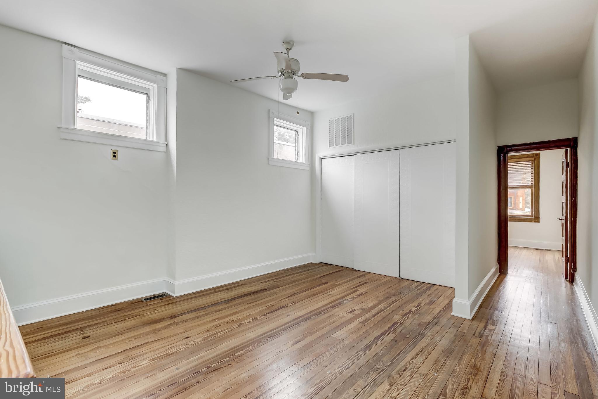 4028 Roland Avenue Baltimore, MD 21211 - Photo 13 of 32