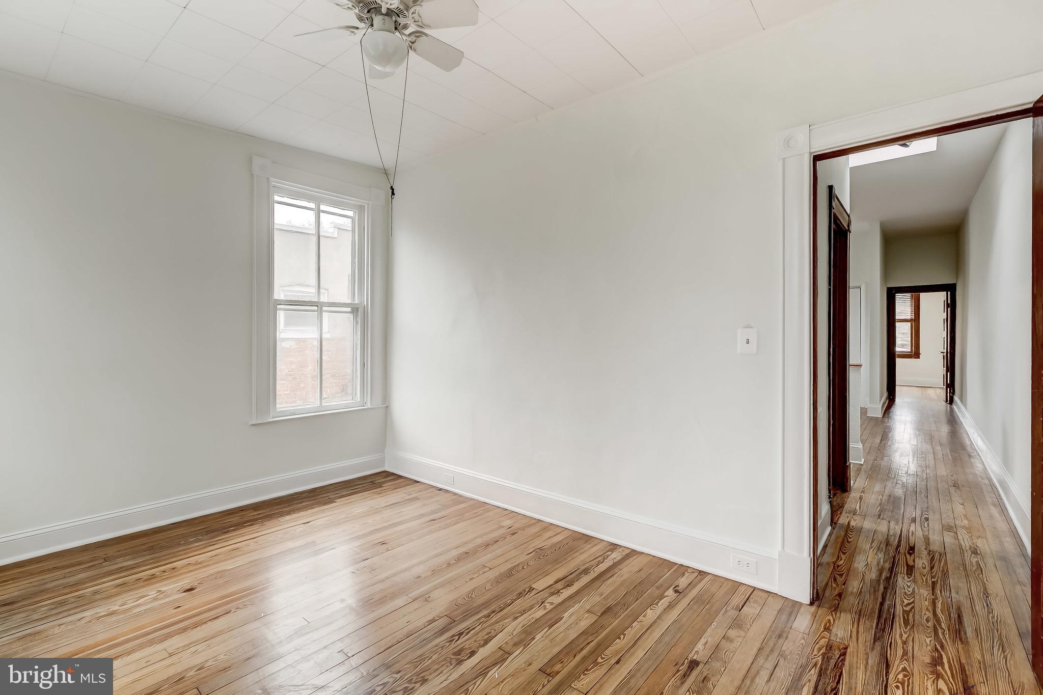 4028 Roland Avenue Baltimore, MD 21211 - Photo 17 of 32