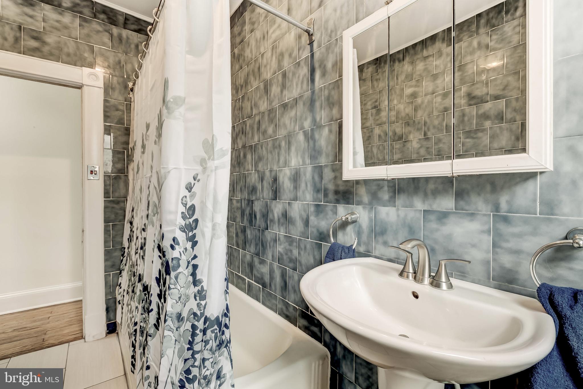 4028 Roland Avenue Baltimore, MD 21211 - Photo 20 of 32