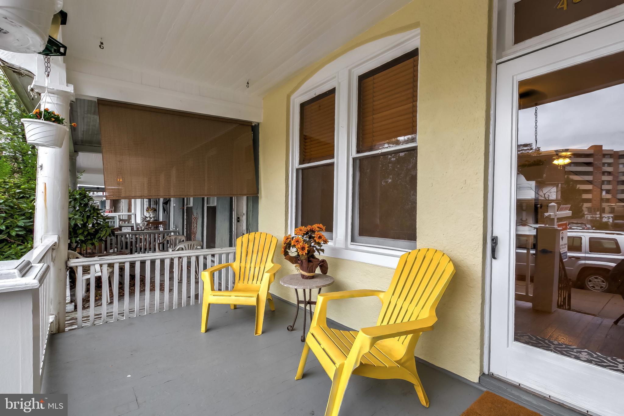 4028 Roland Avenue Baltimore, MD 21211 - Photo 3 of 32