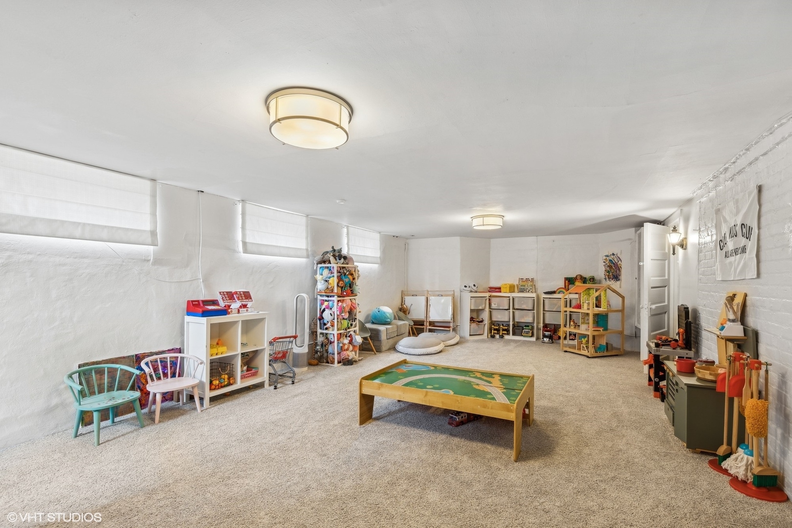 2744 Ridge Avenue Evanston, IL 60201 - Photo 17 of 21