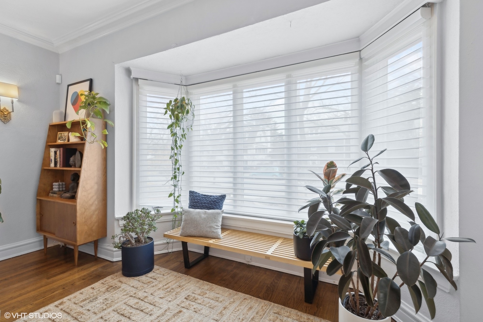 2744 Ridge Avenue Evanston, IL 60201 - Photo 3 of 21