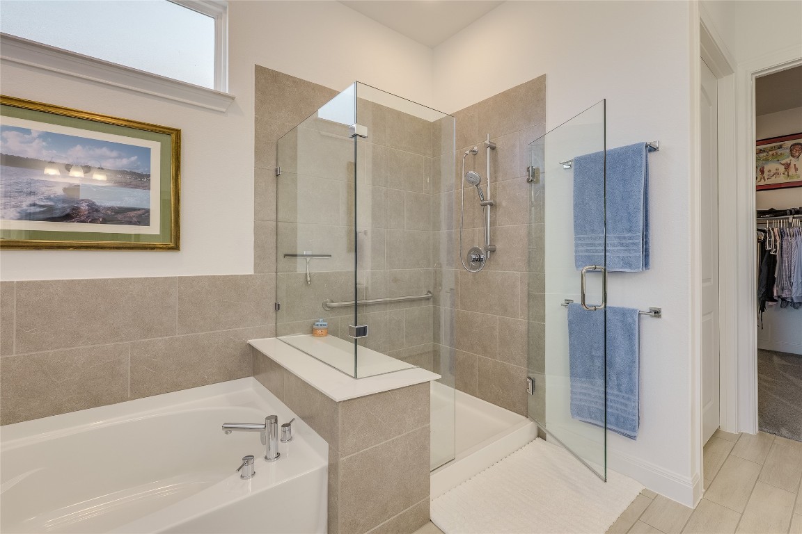 616 Climbing Rock Loop Dripping Springs, TX 78620 - Photo 15 of 35 Master bath