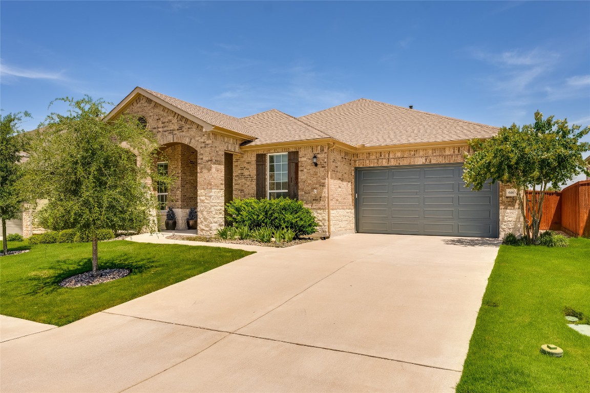 616 Climbing Rock Loop Dripping Springs, TX 78620 - Photo 2 of 35 Front of home