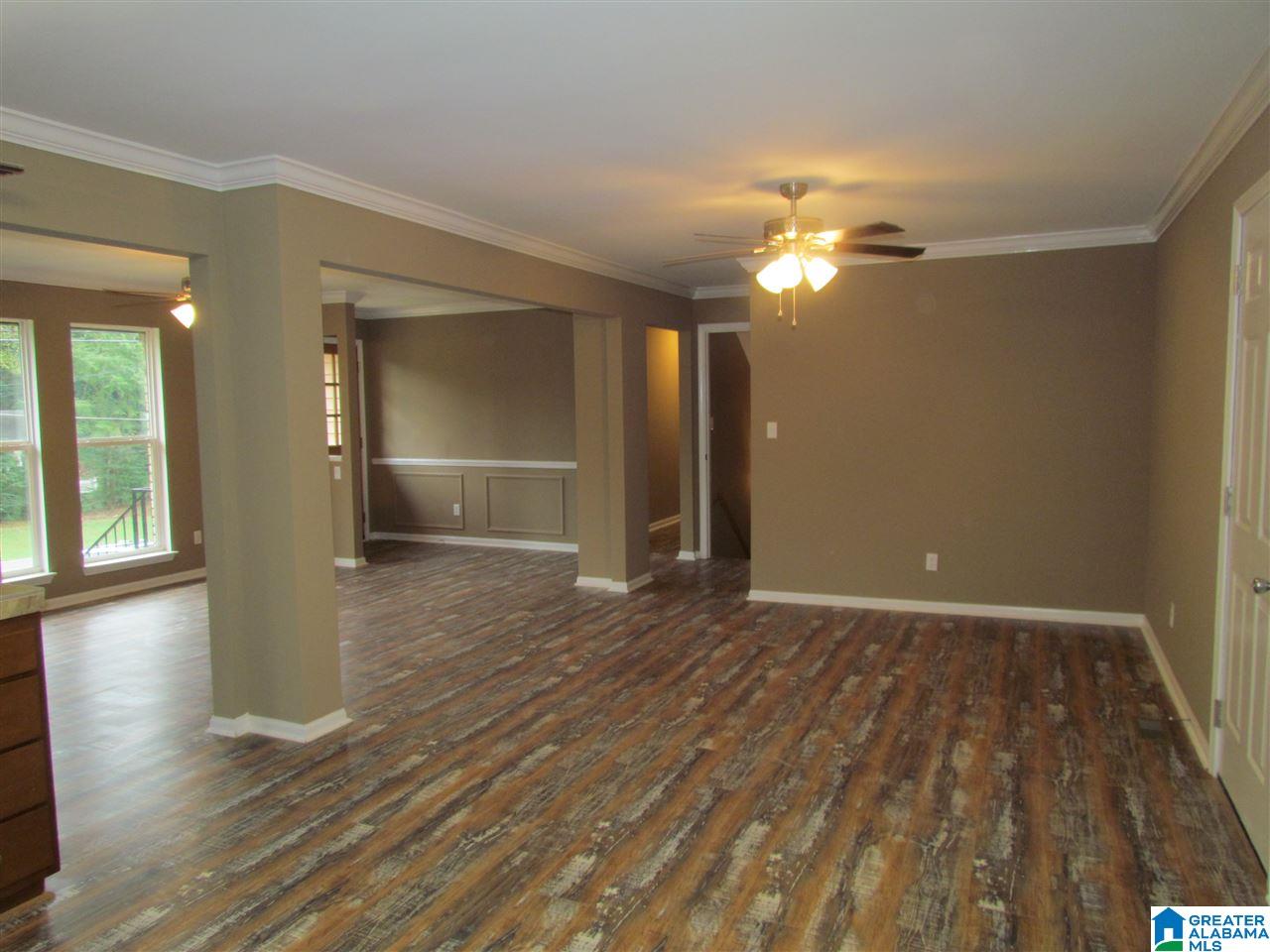 1738 Brewster Road Birmingham, AL 35235 - Photo 3 of 19
