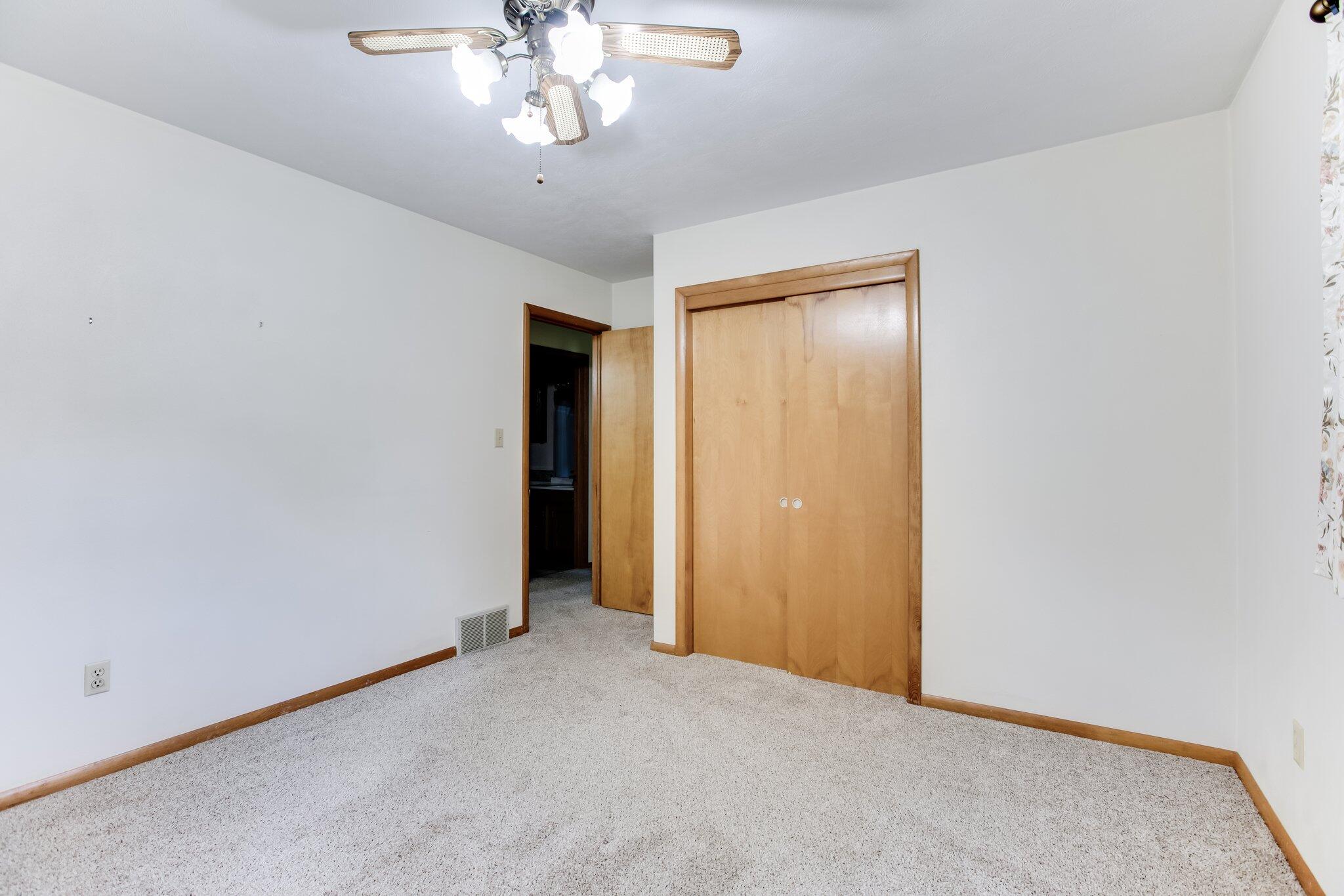 124 Green Gable Road Niles, MI 49120 - Photo 24 of 30 20-web-or-mls-00-19