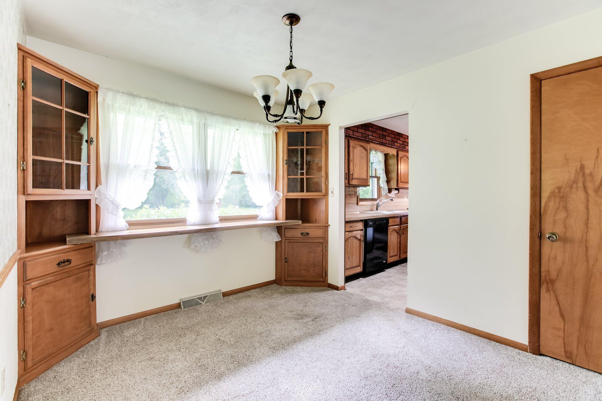 124 Green Gable Road Niles, MI 49120 - Photo 10 of 30 7-web-or-mls-00-6