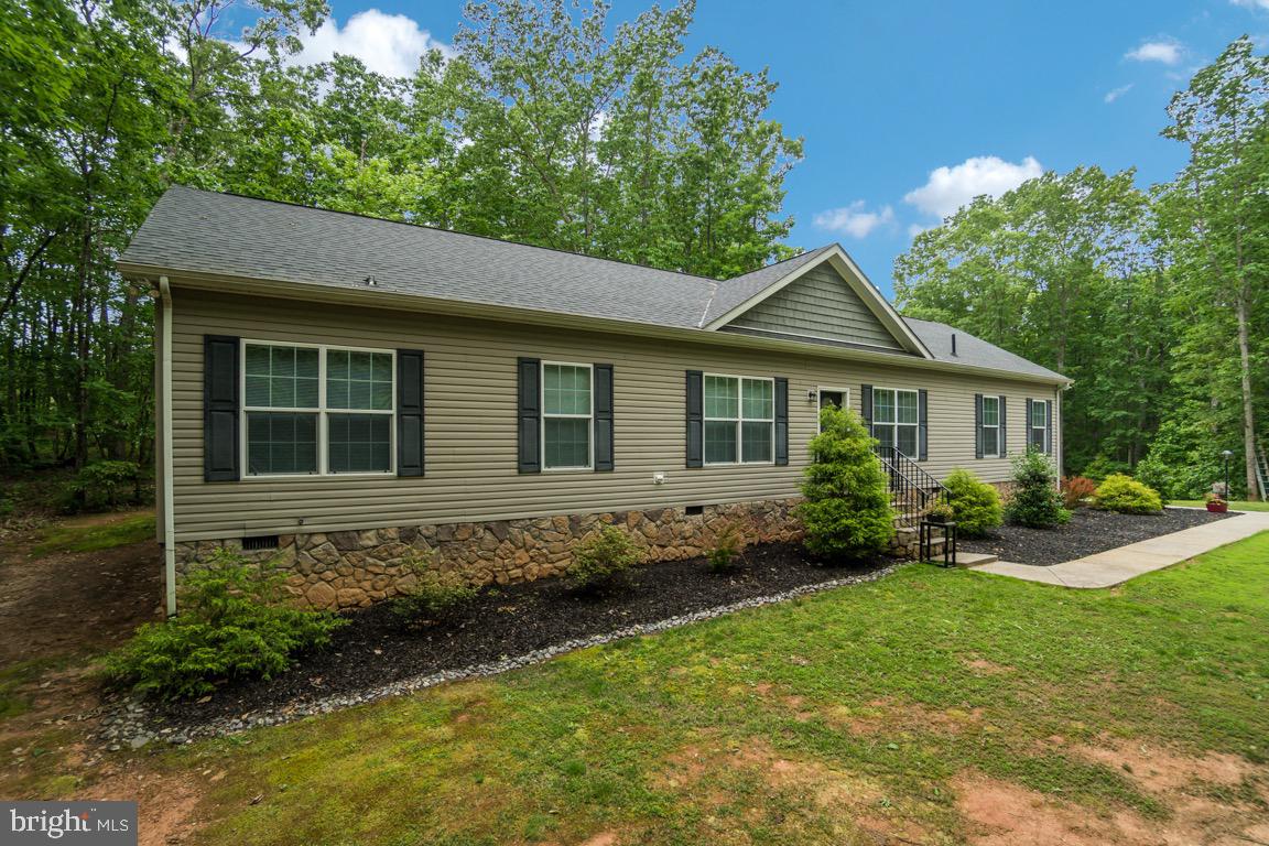 3367 Winding Road Partlow, VA 22534 - Photo 3 of 41